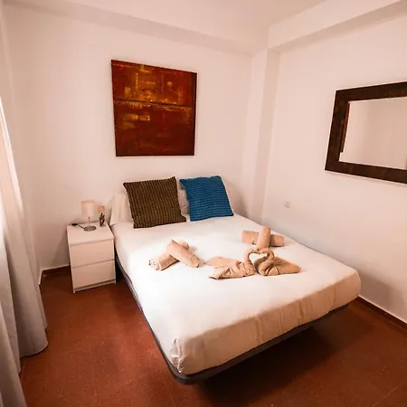 Shiny San Telmo Studio *